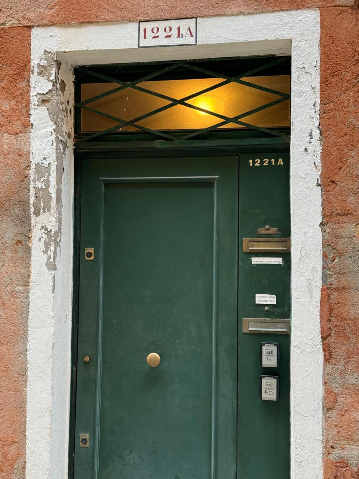 Venice 4 Stars Hotel Exterior photo